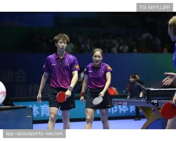 刘诗雯上场像拼命三郎，下场像拿着白金卡逛菜市场的贵妇，反差太离谱