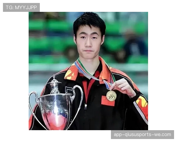 王励勤退役后这生活也太自律了吧，每天五点起床练球？